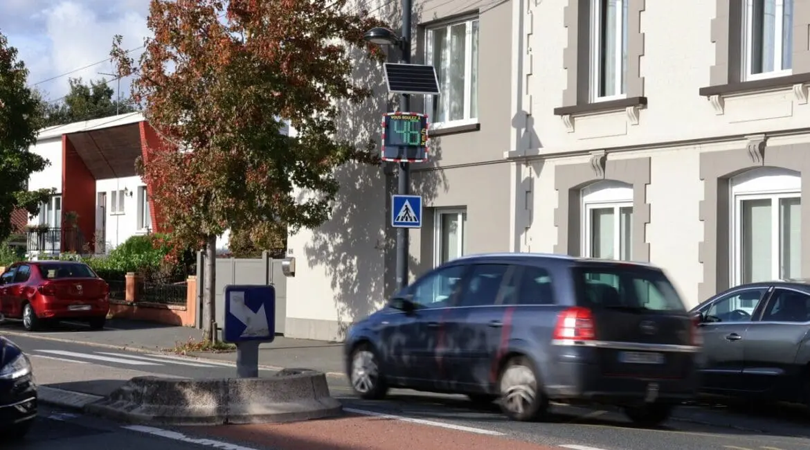 1e196ba8c835612296ba8c835f5296v